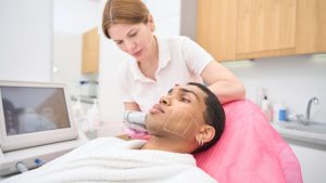 Chirurgie esthétique masculine au Maroc 